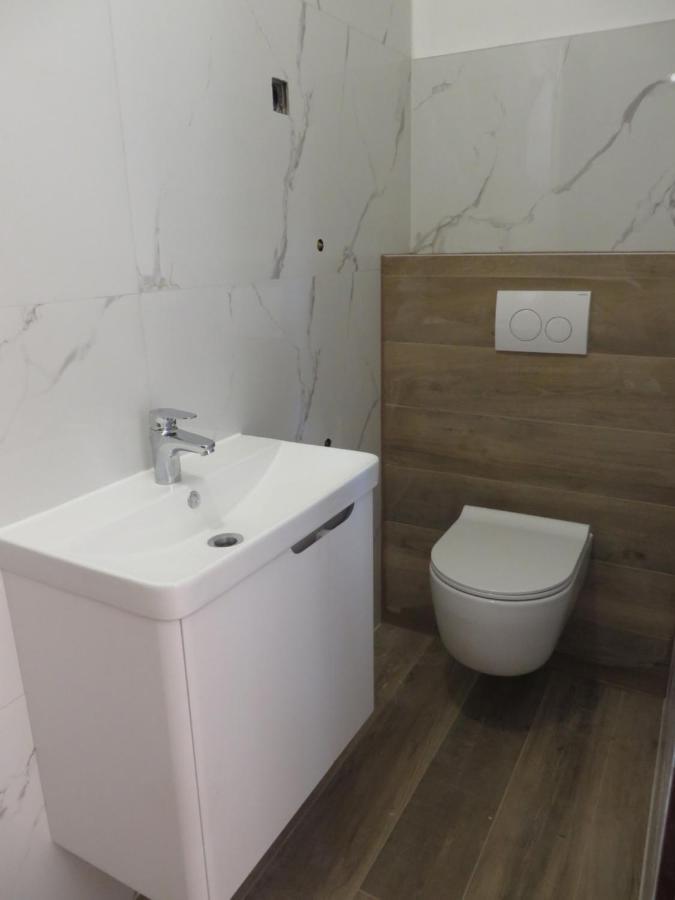 Apartments Karaba Пакоштане Екстер'єр фото