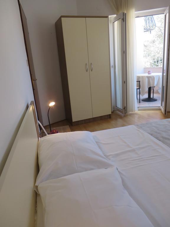 Apartments Karaba Пакоштане Екстер'єр фото