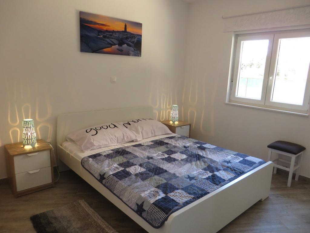Apartments Karaba Пакоштане Екстер'єр фото